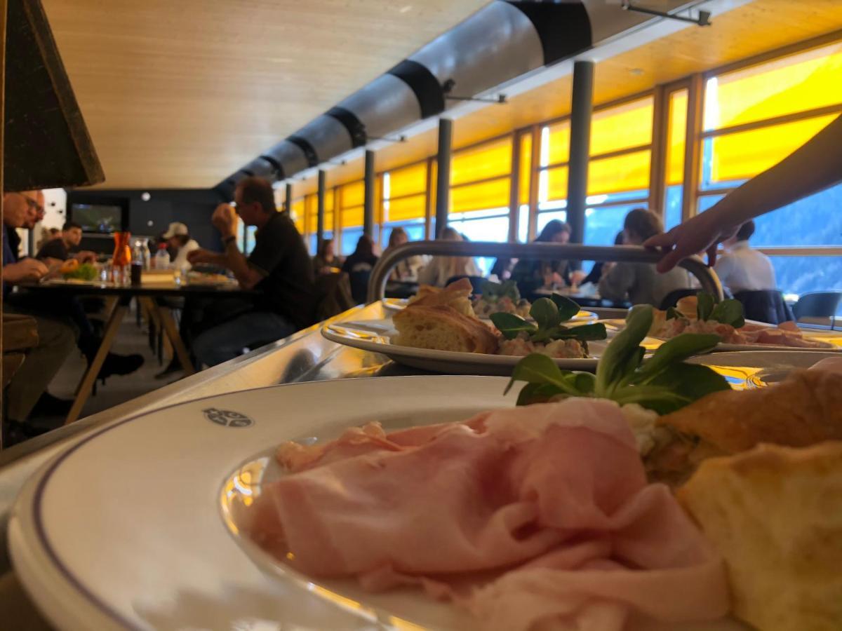 Touring Club Svizzero - Sezione Ticino Vandrerhjem Quinto Eksteriør bilde