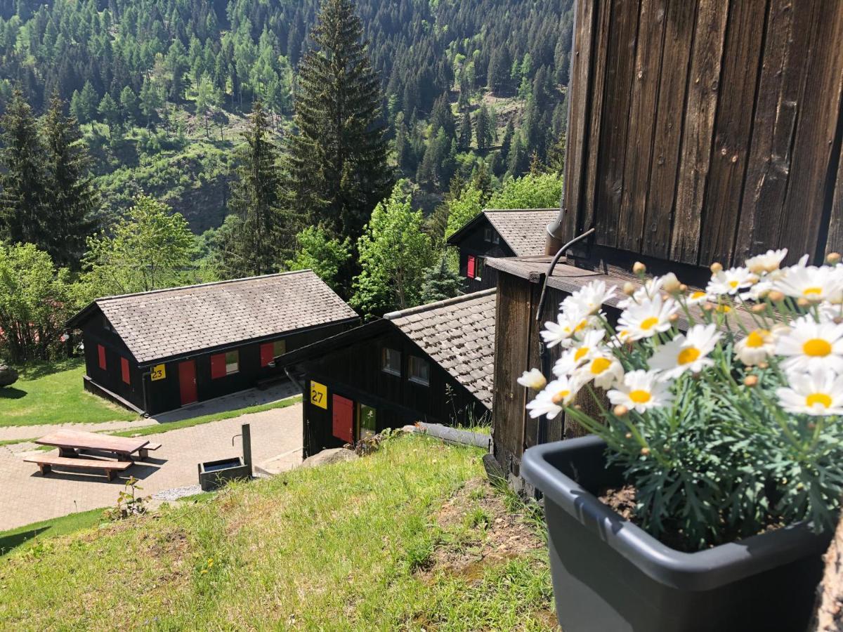 Touring Club Svizzero - Sezione Ticino Vandrerhjem Quinto Eksteriør bilde