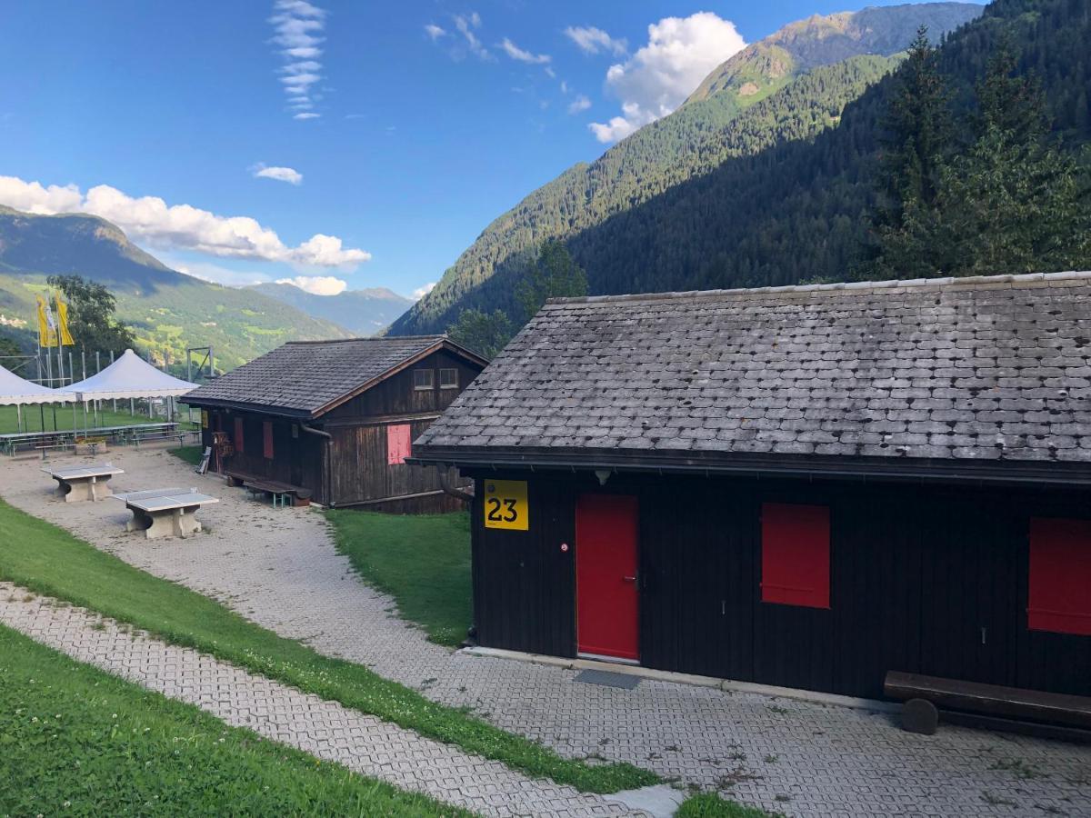 Touring Club Svizzero - Sezione Ticino Vandrerhjem Quinto Eksteriør bilde